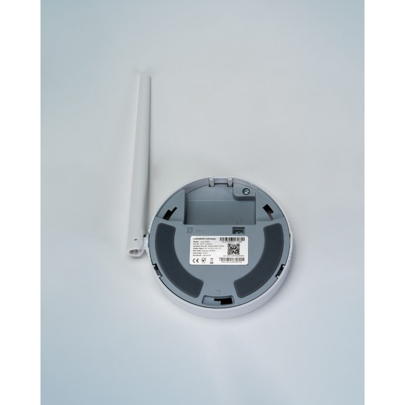 Milesight IoT Mini LoRaWAN® Gateway, UG63-868M-PoE Splitter V2 - 243274 - 3
