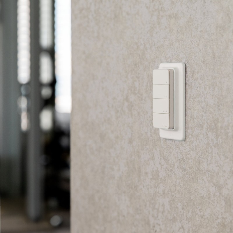 Shelly · Plug & Play · "Blu ZB RC Button 4" · Fernbedienung inkl. Magnethalter · 4-fach · 16 Aktionen · Bluetooth · Zigbee · Wei