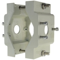 Bracket for masts/lantern poles - Diameter range 60~110 mm - Fixation on both sides - Suitable for outdoor use - SP804 - 1