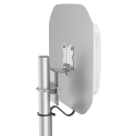 Poynting · Antennen · LTE/GSM · Mast/Wand · A-XPOL-0016 · weiß · SMA (M) · 8dbi Cross Polarised Flatpatch · SMA - Male · 5m - 14
